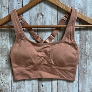 Fabletics sports bra